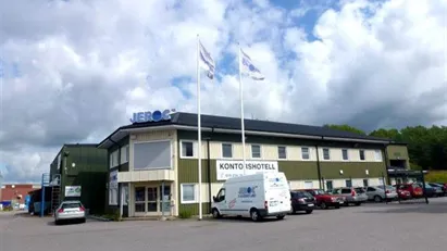 Stort lager ca 600 kvm Kontorsdel ca 300kvm