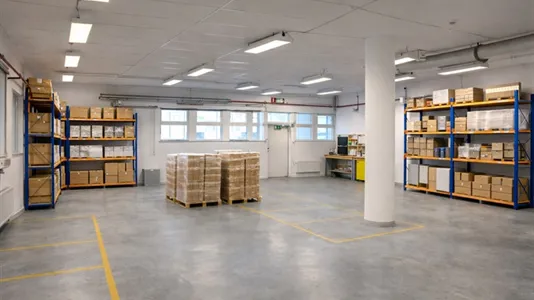 Industrilokaler att hyra i Västerort - foto 6